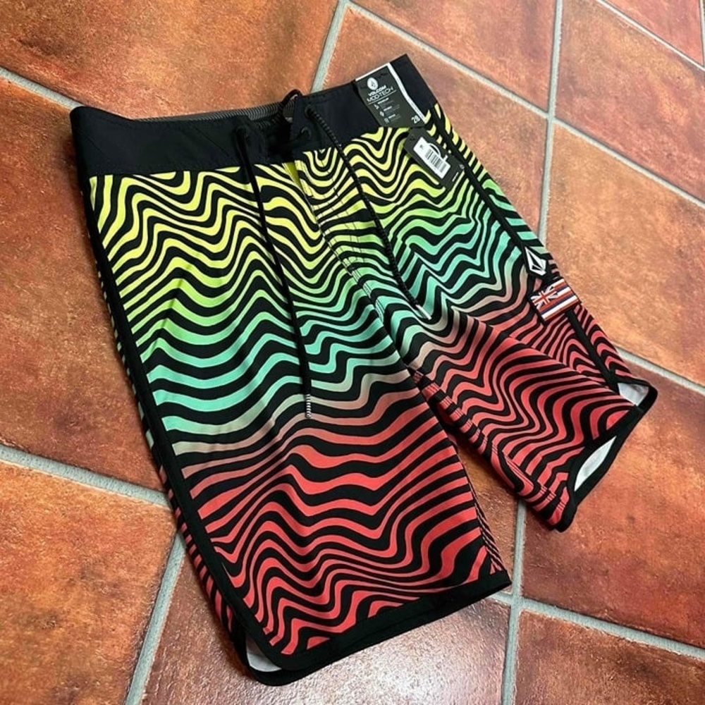NWT Volcom Mens Colorful Wavy Pattern Drawstring Mod-Tech Boardshorts Size 28 - Picture 12 of 16